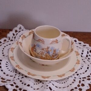 Bunnykins English Fine Bone China 3 Piece Set Plate Bowl Tea Cup Collectable